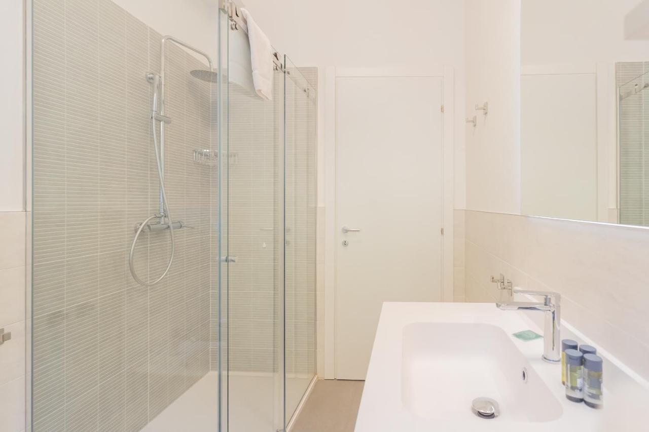 White Lake View Apartment By Rent All Como Exterior photo
