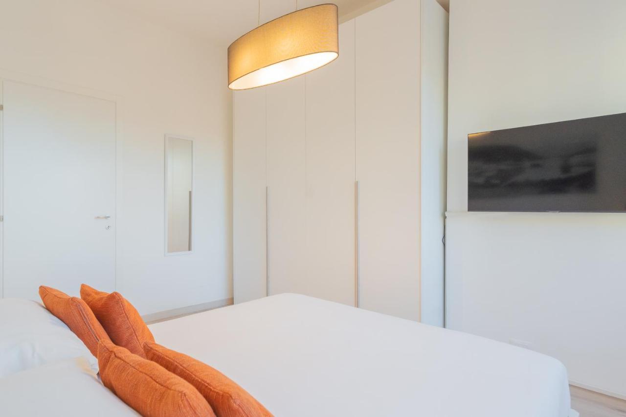 White Lake View Apartment By Rent All Como Exterior photo